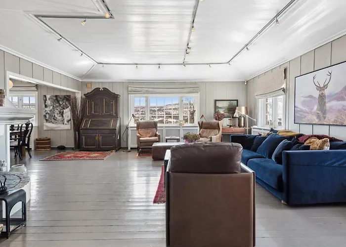 Solsiden - In The Center Of