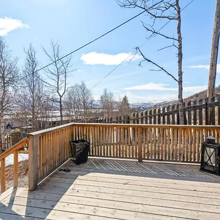 Solsiden - In The Center Of Hébergement de vacances *